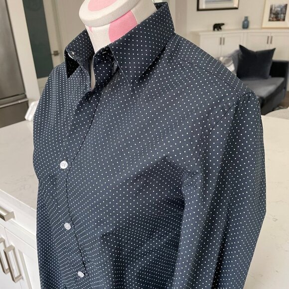 H&M Slim Fit Button Down Lg Slv Polka Dot Shirt Navy Sz XS NWOT see imperfection - Picture 3 of 9